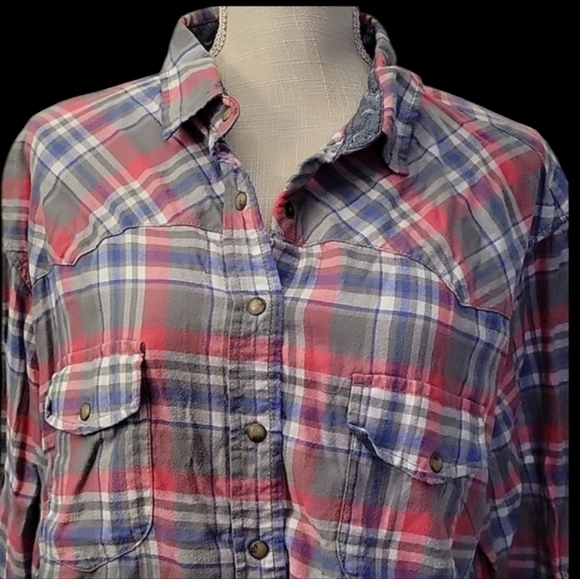 Jachs Girlfriend Bea Plaid Button-Up Shirt - Picture 2 of 5